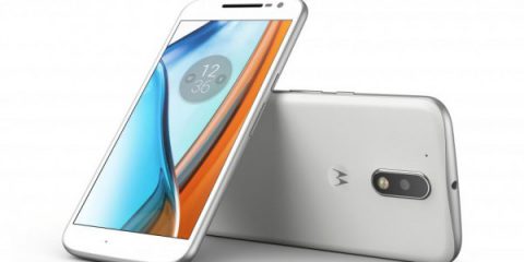 Cosa Compro. Lenovo, ecco i nuovi Moto G4 e Moto G4 Plus: gemelli diversi