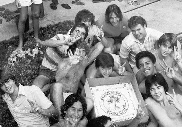 Barack-Obama-posing-with-a-group-of-friends-Choom-Gang-Hawaii-c.-1979.-Choom-was-slang-for-smoking-marijuana.1