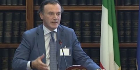 Martusciello (Agcom) ‘Gli OTT condizionano troppo le scelte degli utenti. Tutelare la privacy e la concorrenza’