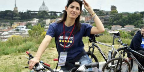 IlSocialPolitico. Virginia Raggi inarrestabile su social e web