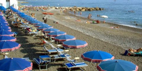 Cosedanoncredere. Mare, lidi e diritti dei bagnanti