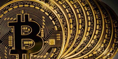 Studio Swift sul Bitcoin: le monete virtuali non sostituiranno quelle tradizionali