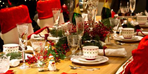 Natale, dieci consigli per cenone e pranzo ‘buoni e low cost’