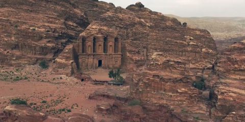 Video droni. Le meraviglie di Petra (Giordania) viste dal drone