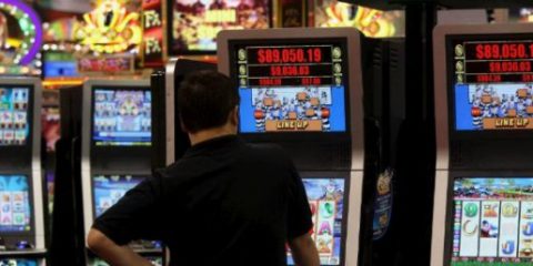 DigiLawyer. Slot machine alterate, tra frode, ricettazione e gioco illecito