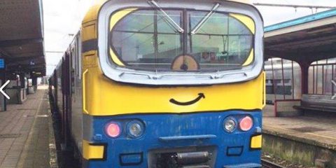 Ironia in stazione: Minions sul primo binario….