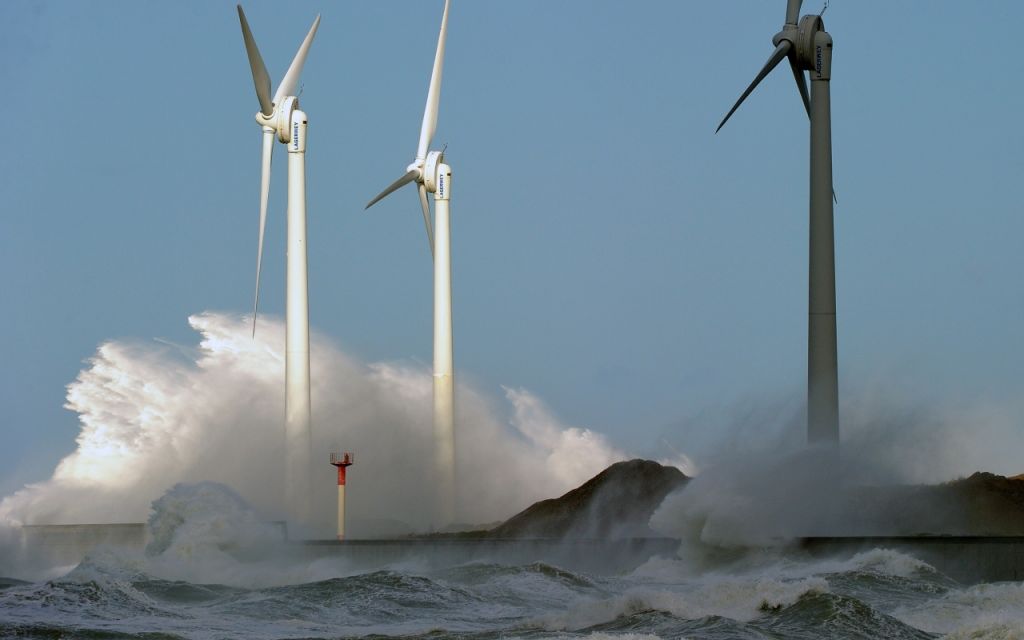 Parchi eolici offshore, come smantellarli senza danneggiare ambiente, economia e società? Lo studio