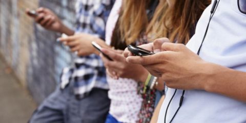 SosTech. Social in Italia, è la riscossa del mobile