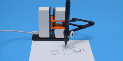 Robot, ‘Line-us’ disegna e dipinge tutto ciò che vogliamo (Video)