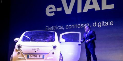 e-VIAL, l’auto elettrica, connessa e digitale di Vetrya