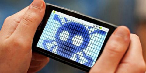 Cybersecurity. Android, il tasto ‘No panic’ per uscire da app e siti sospetti