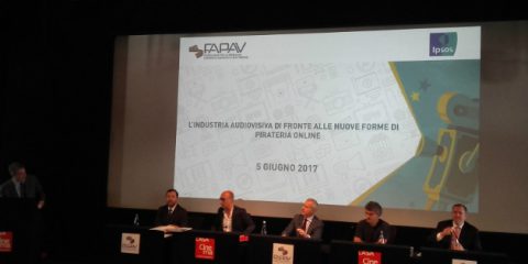 Pirateria audiovisiva. Indagine FAPAV/Ipsos, in Italia danni economici per 1,2 miliardi nel 2016