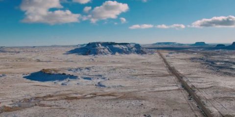 Video droni. Onde, fiumi, deserti, montagne, foreste nelle quattro stagioni, viste dal drone