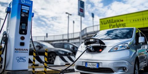 Smart mobility, ok a rete nazionale di ricarica dei veicoli elettrici da 72 milioni di euro