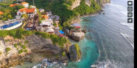 Videodroni. Voglia di mare: Surfing ad Uluwatu (Indonesia) visto dal drone