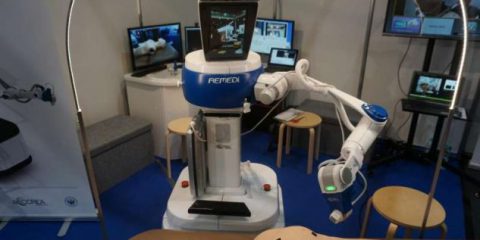 Telemedicina, il robot-dottore che visita a distanza