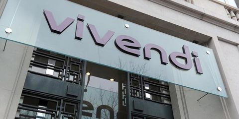 Vivendi, il jolly Canale+ per trattare con Mediaset e difendersi da Iliad?