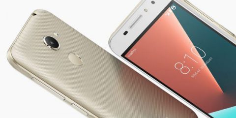 Cosa Compro. Vodafone Smart N8, smartphone Android completo a meno di 150 euro