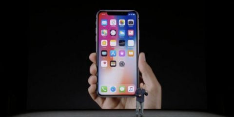 Cosa Compro. Problemi iPhone X, facciamo chiarezza