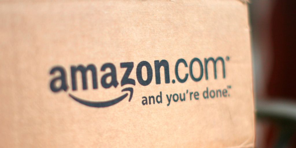 Amazon verso il 50% del mercato ecommerce USA, ma arriva nuova causa antitrust