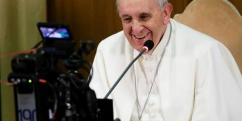 World Economic Forum, la lettera del Papa ‘I robot siano al servizio dell’uomo’
