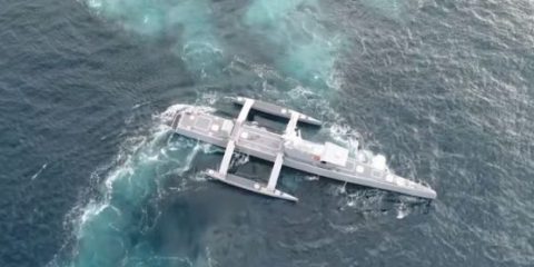 Sea Hunter, la prima nave-drone al mondo è pronta a salpare (Video)