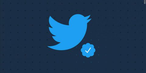 Twitter, il badge blu per tutti gli account? La società ci sta pensando…