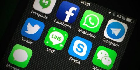 ‘WhatsApp, Messenger, Skype, Telegram, la privacy (al massimo) è al 73%, con WeChat 0 su 100’