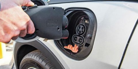 Auto elettriche, a maggio le vendite in Italia aumentate del 300%