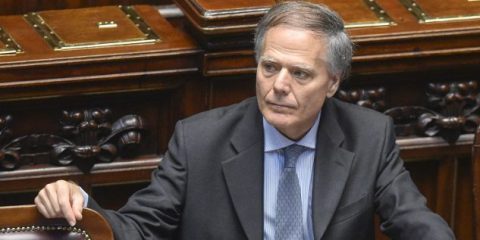 Web tax, Moavero la chiede per finanziare i migranti. Ma il fronte Ue resta diviso