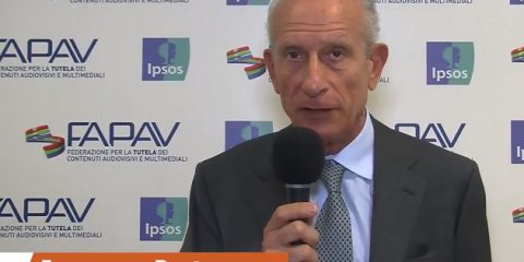 Pirateria audiovisiva in Italia, indagine FAPAV/Ipsos: videointervista a Francesco Posteraro, Commissario AGCOM