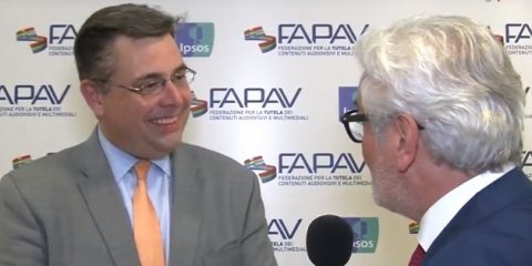 Pirateria audiovisiva in Italia, intervista a Stan McCoy alla presentazione della nuova indagine FAPAV/Ipsos