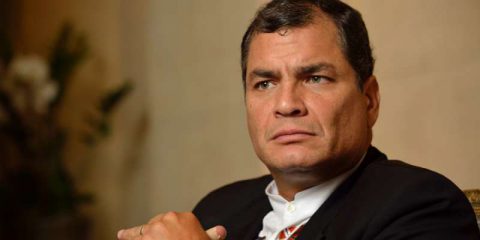 Mandato d’arresto per l’ex presidente dell’Ecuador Rafael Correa, L’Austria chiude il Brennero, La Francia accoglierà 132 rifugiati di Aquarius e Lifeline