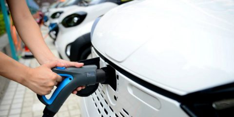 Mobilità elettrica, in Italia 160 mila imprese e 820 mila occupati