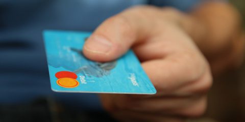 Carte di credito, la metà delle aziende non rispetta gli standard di sicurezza