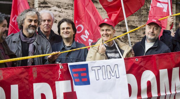 Tim, Di Maio: su scorporo rete nessun progetto in corso Tim, Di Maio: su scorporo rete nessun progetto in corso