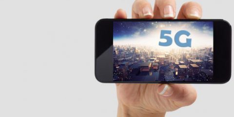 5G, nuovi standard soltanto a fine 2019. E Apple frena sugli smartphone