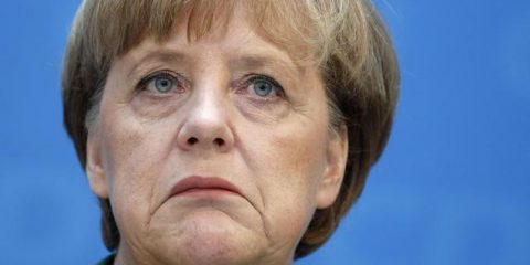 La Germania sotto attacco hacker, colpiti Merkel e centinaia di politici