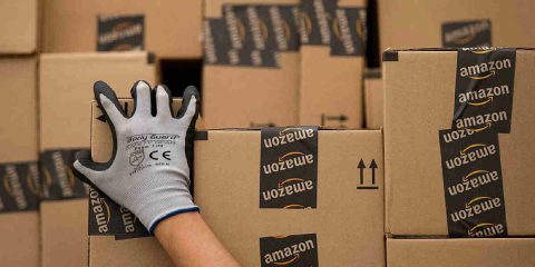 Amazon, i driver in sciopero a Milano ‘Carichi di lavoro estenuanti’