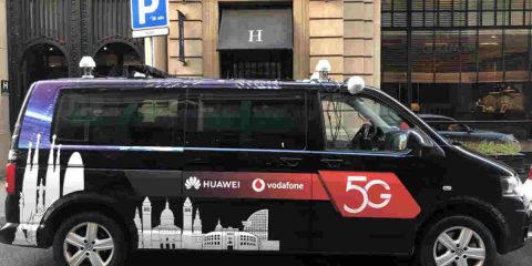 Vodafone e Huawei, l’esperienza 5G aperta al pubblico tra reti live e nuovi smartphone