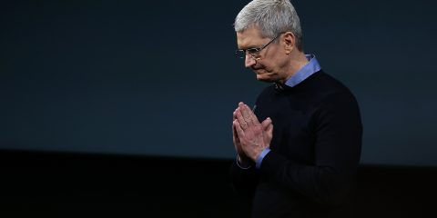 L’iPhone non vende più, Apple punta sui contenuti in streaming e i servizi