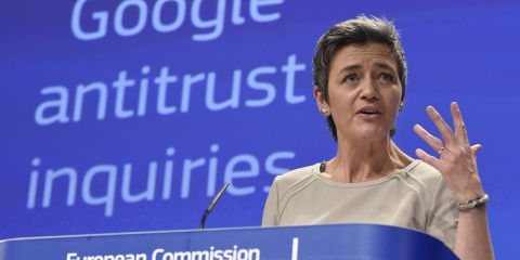 Vestager: ‘Smantellare gli OTT? No, meglio regolare l’accesso ai dati’