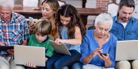 Aidr, il 10 aprile a Roma il convegno ‘La famiglia nell’era digitale’