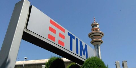 Rete unica, tutti i ritardi di TIM