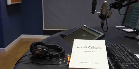 Radio Vaticana, al via dall’8 giugno il notiziario in lingua latina