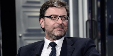 Il Sottosegretario Giorgetti visita Sogei: Risorsa unica per una PA moderna e pronta a proteggere i dati dei cittadini