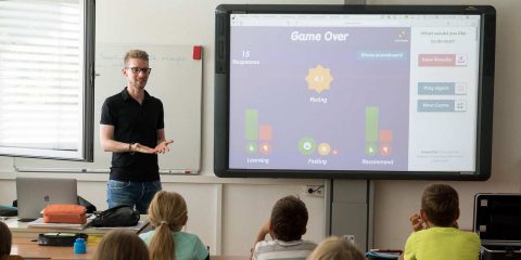 Insegnanti e tecnologie digitali, in Italia solo il 36% si considera preparato per la didattica