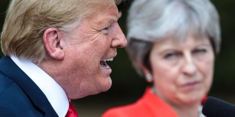 5G, Trump: ‘No sanzioni contro UK se sceglie Huawei, perché troveremo un accordo’