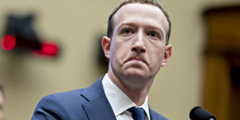 Facebook multata con 1 milione di euro dal Garante Privacy per Cambridge Analytica