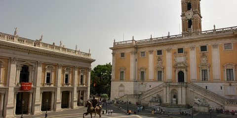 Roma Capitale, il caso di alcuni immobili pubblici acquistati da Amazon